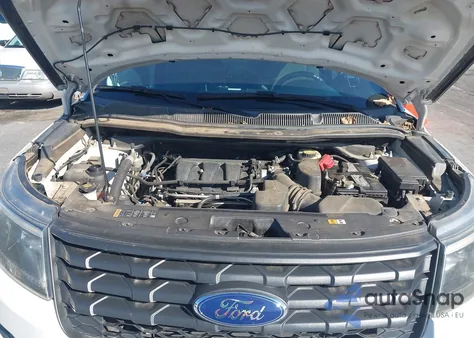 2017 Ford Explorer z USA, uszkodzony, nr VIN 1FM5K8AR3HGD93339